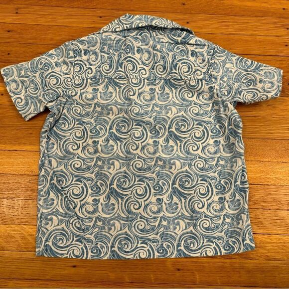 Disney Mickey Mouse Brave the Wave Surf Button Down Short Sleeve shirt - Picture 2 of 4
